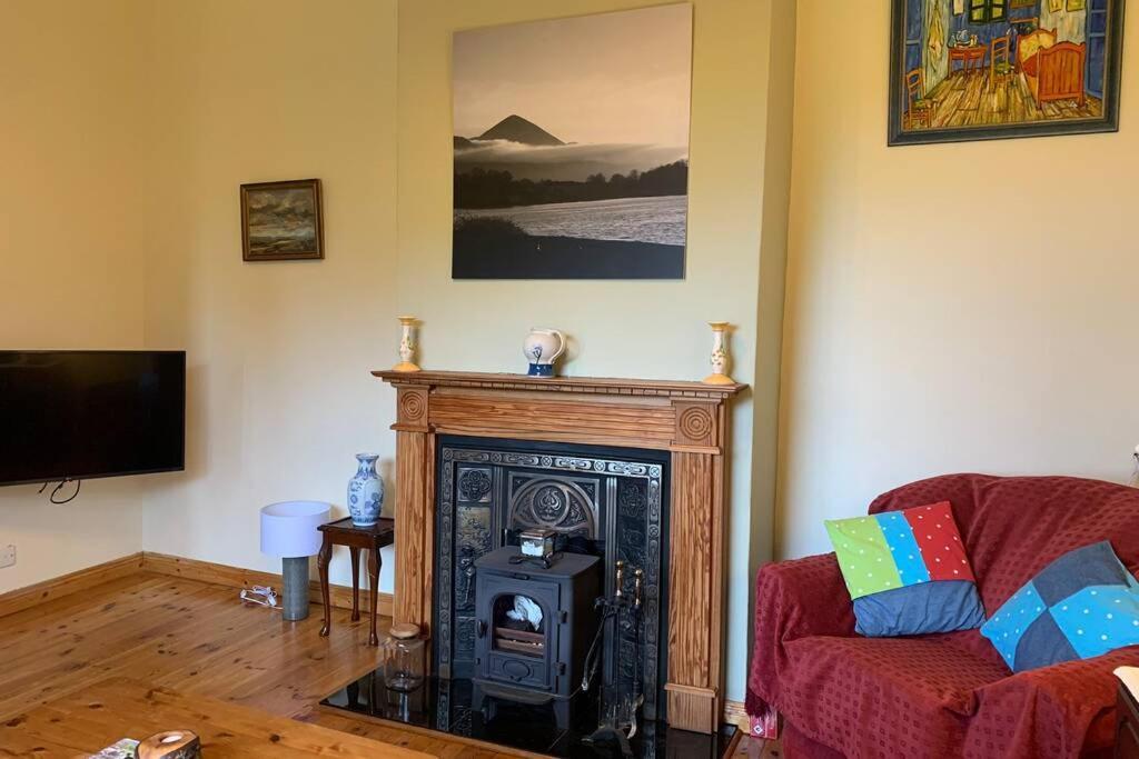 Glen Keen Farm Cottage Louisburgh Kültér fotó